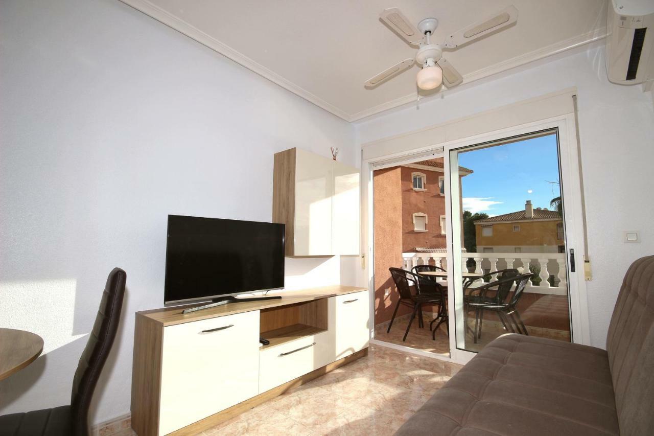 Apartment In La Mata Eneas 6 ตอร์เรเวียคา ภายนอก รูปภาพ