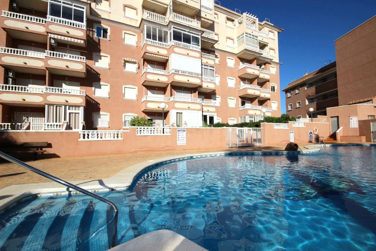 Apartment In La Mata Eneas 6 ตอร์เรเวียคา ภายนอก รูปภาพ
